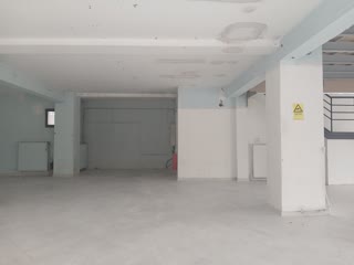367 m² Store