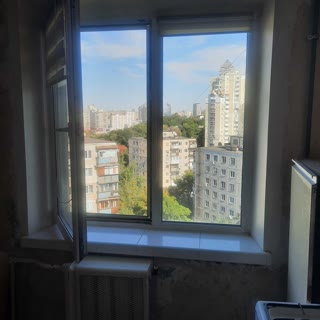 Продаж 2-кімнатної квартири Центр Київа біля метро Вокзальна