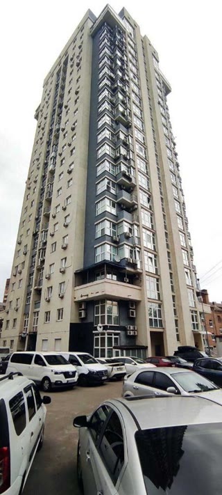 Продається 2к квартира з євроремонтом, меблі+техніка, Лук’янівка