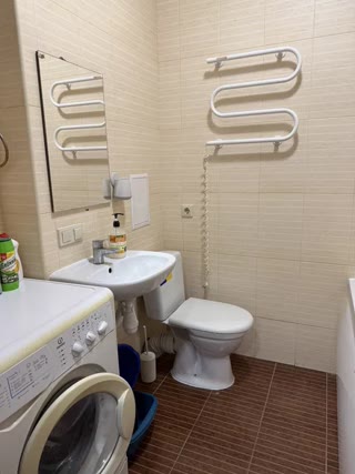 Продаж 1-кімнатної квартири в ЖК Власна Квартира біля метро Васильківська