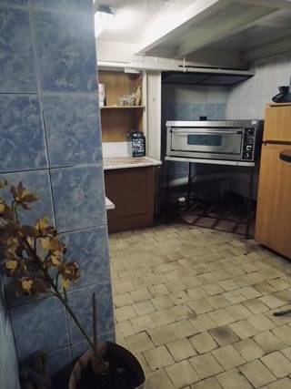 Сдам кухню в центрі приміщення оренда біля метро