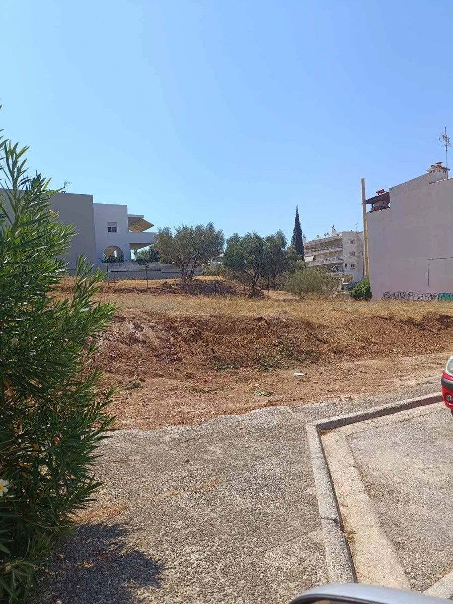 873 m² Plot