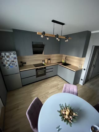 Продаж 1к квартири, вул. Сергія Данченка, Виноградар