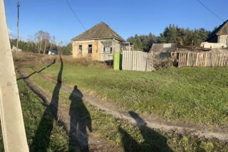 Продаю земельный участок со старым домом в с. Вилховатка
