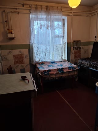 Продам 2-х кімнатну квартиру в с.Первухинка Богодухівського району