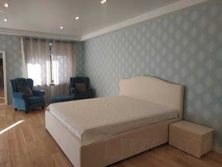 Продається трьох рівневий пентхаус 327/160м2 Оболонські Липки Івасюка Сталінграда