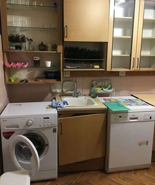 Продаж 3к квартири на вул. Антоновича