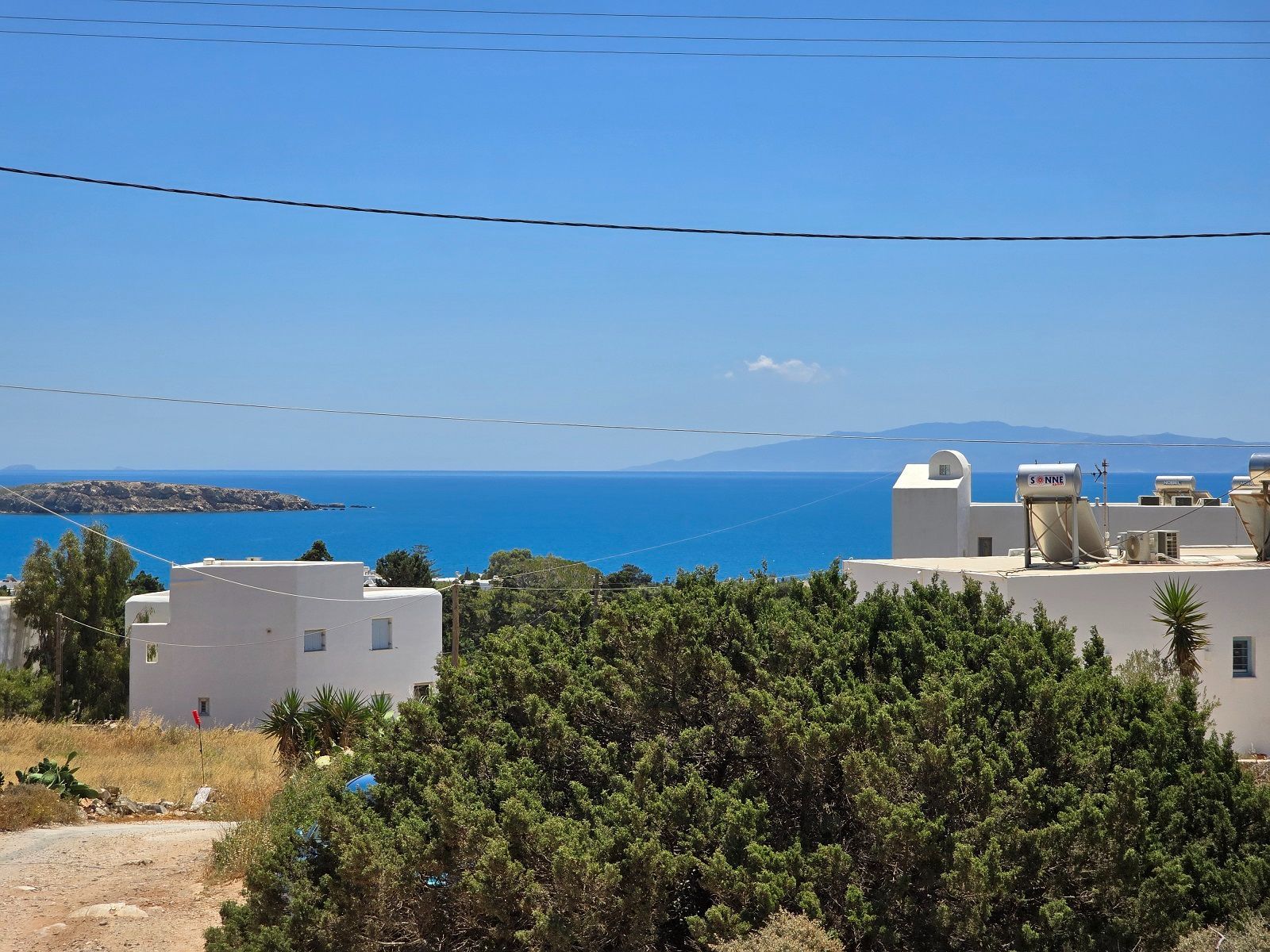 1000 m² Plot
