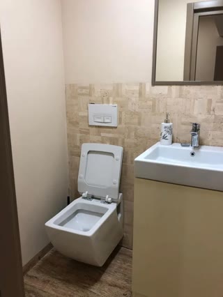Продаётся офис в Тбилиси