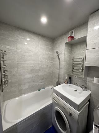 For Sale 1-room Apartment 23 Serpnya, Pavlove Pole