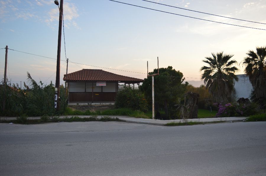 160 m² Building