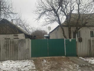 Продам пол дома на центральній вулиці Леніна