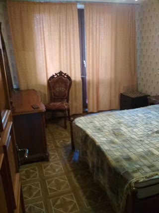 For Sale 3-room Apartment near Studencheskaya Metro, Saltovka