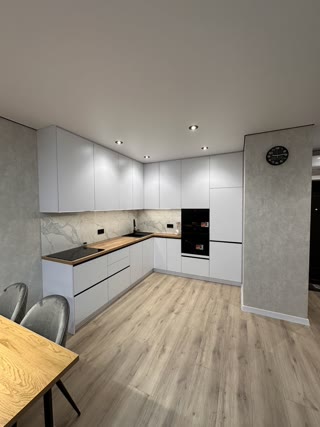 Продаж 1-кімнатної квартири в ЖК Варшавський