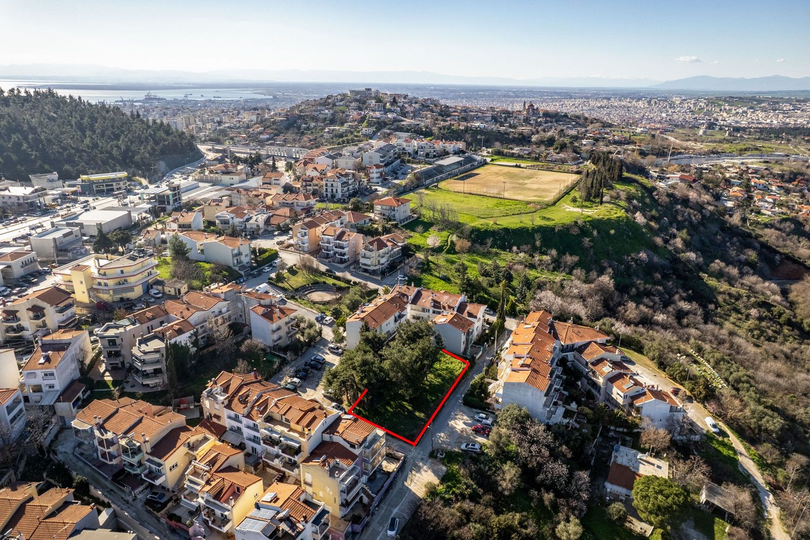 569 m² Plot