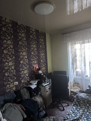 Продам 2-комнатну квартиру в Центрі (м. Ярослава Мудрого). Рассматриваем сертификат