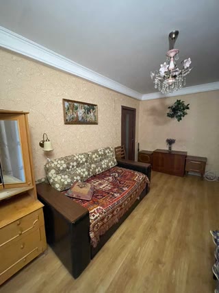 Продаж 3-кімнатна квартира на Лісовому масиві — біля метро, лісу та всієї інфраструктури