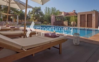 240 m² Villa