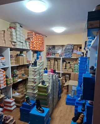 Universal commercial space for rent in Vake