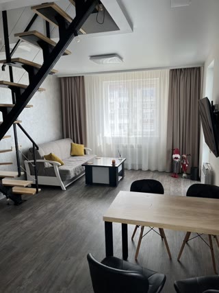 For Sale 3-Room Apartment in Iskrinsky Residential Complex