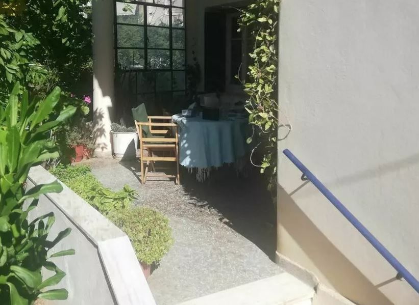 693 m² Plot