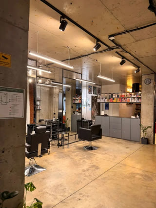 Universal commercial space for rent in Saburtalo