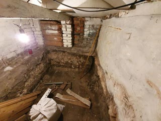 Cozy spacious apartment seeks tenants