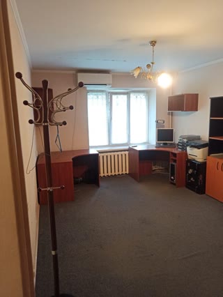 Продається 1 кім.квартира 34 м2 Львівська площа Шевченківський р-н