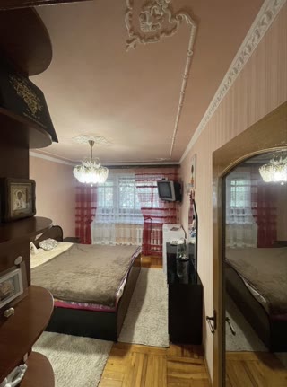 For Sale 4-room Apartment Saltivka, 533 Microdistrict