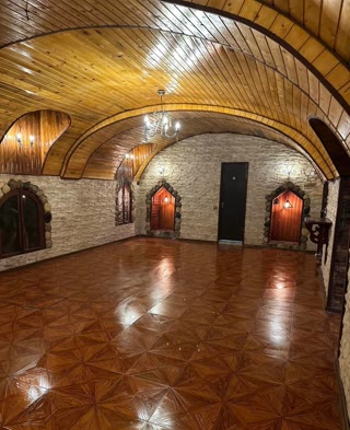იყიდება კომერციული ფართი ისანში