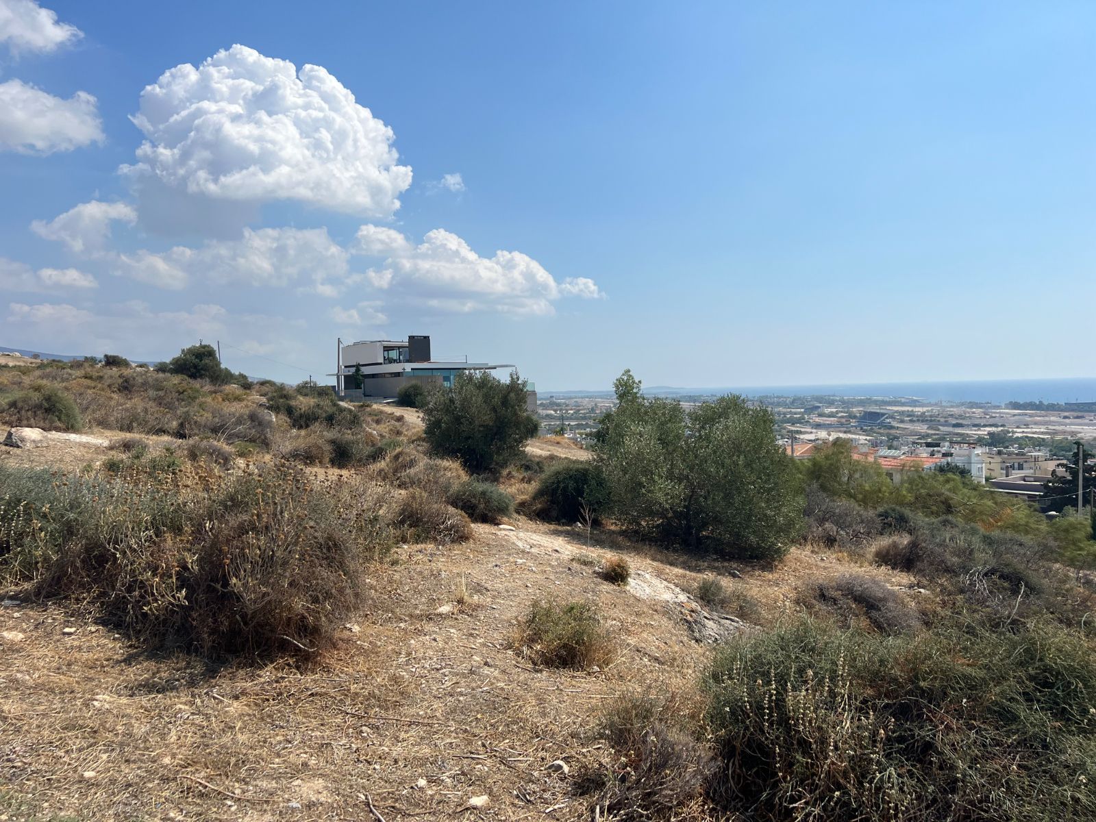 301 m² Plot