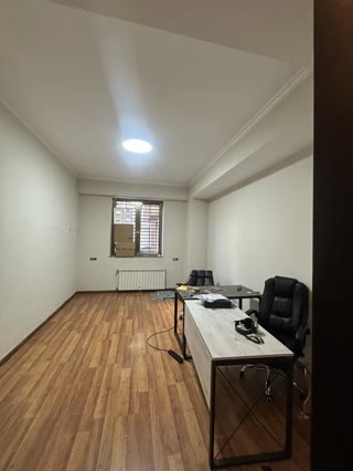 ქირავდება ოფისი თბილისში