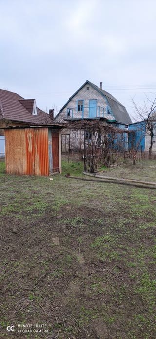 Продам дом район песок