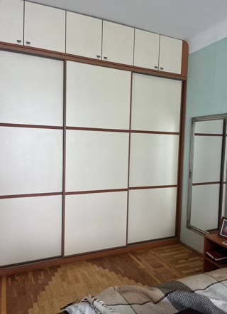 Продаж 3-кімнатної квартири в Центрі Київа біля метро Палац Україна