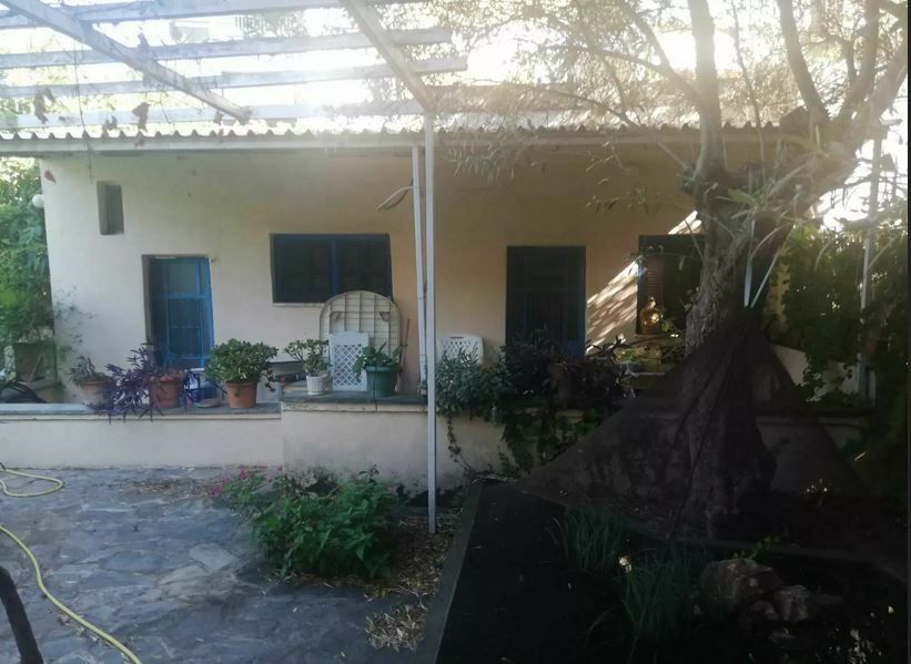 693 m² Plot
