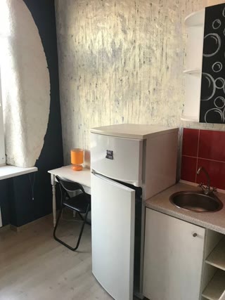 Продам гостинку Локомотив, Центральний Ринок