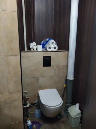 Продається прекрасна 2-кімнатна квартира сталінка, м. Захисників України