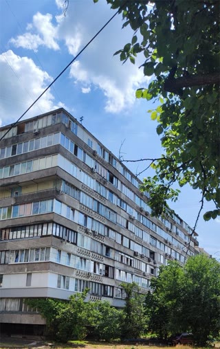 Продаж 3-кімнатної квартири біля Парку Партизанської Слави