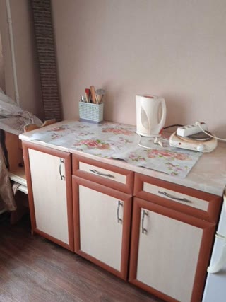 For sale a studio apartment, metro 23 Serpnya Pavlove Pole