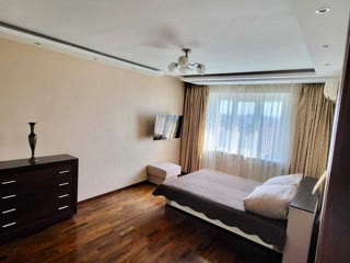 Продаж 2к квартири, метро Академмістечко, Святошинський район