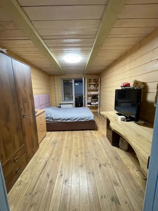 Продаж 2-кімнатної квартири біля Парку Партизанської Слави та метро Червоний хутір