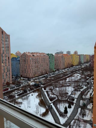 Продаж 2-кімнатної квартири в ЖК Комфорт Таун біля метро Лівобережна