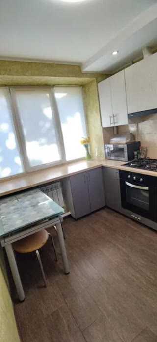 Продаж 1-кімнатної квартири з капітальним ремонтом, вул. Тампере