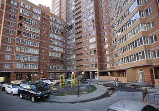 Продаж 3к квартири, вул. Ревуцького, Дарницький р-н