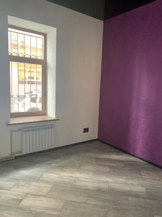 Продам приміщення червона лінія вул. Кузнечна за 55 тис