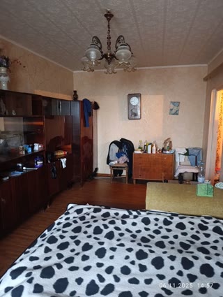 Продаж 2-кімнатна квартира біля парку, Деснянський район!