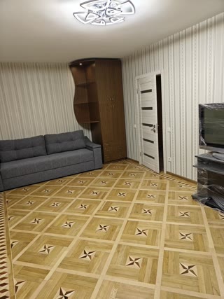 Продам 2-х кімнатну квартиру в центрі, Наукова