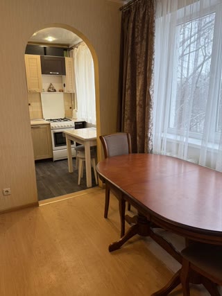 Продам 3 кiмнатну квартиру, Новi Будинки
