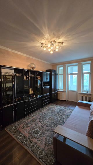 Продаж 4-кімнатної квартири в Центрі Києва біля метро Площа Українських Героїв