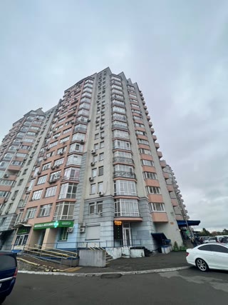Продається пентхаус, 16-17 поверхи, з панорамним видом, Голосіївський район